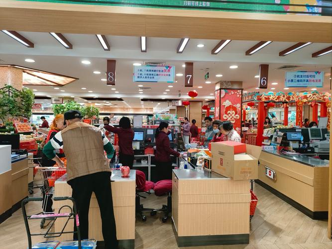 这家store，商品丰富，价格实惠