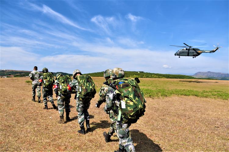 深入敌后任务详解：挑战高难度副本的必备技巧