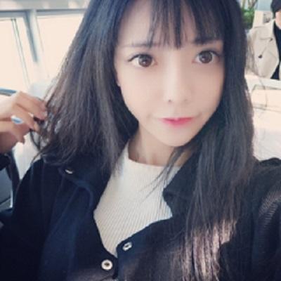LOL童话：游戏主播的台前幕后生活揭秘